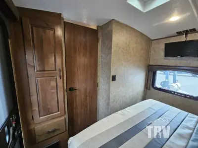 2023 Outdoors Timber Ridge Titanium Series 24RLS photo 12