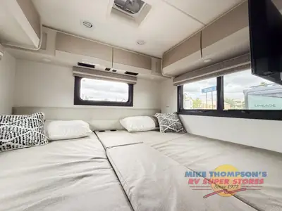 2026 Thor Motor Coach Vegas photo 26