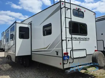 2023 Prime Time Crusader 395BHL photo 5