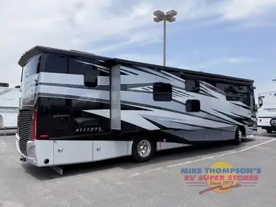 2026 Tiffin Motorhomes Allegro RED photo 6