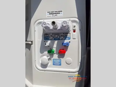 2026 Tiffin Motorhomes GH1 photo 27