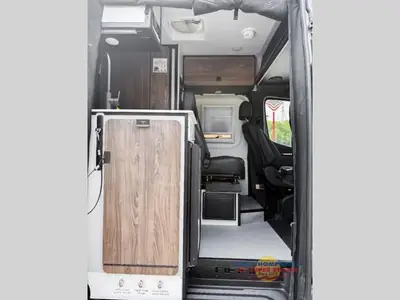 2026 Tiffin Motorhomes GH1 photo 9