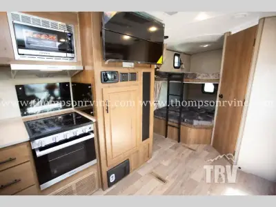 2027 Outdoors Timber Ridge Titanium Series 24BKS photo 8