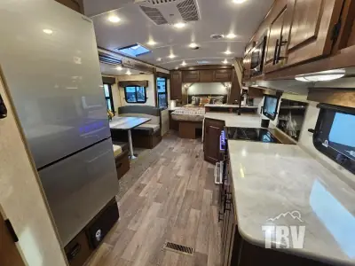 2027 Outdoors Timber Ridge Titanium Series 22FQS photo 13