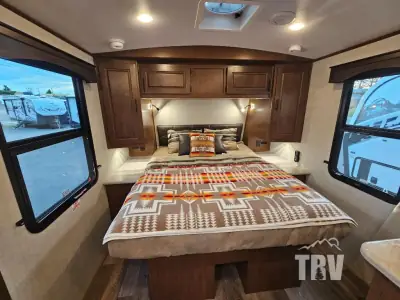 2027 Outdoors Timber Ridge Titanium Series 22FQS photo 12