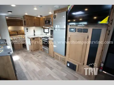 2027 Outdoors Timber Ridge Titanium Series 28BKS photo 8