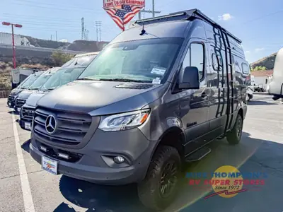 2026 Tiffin Motorhomes GH1 photo 3