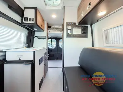 2026 Tiffin Motorhomes GH1 photo 12