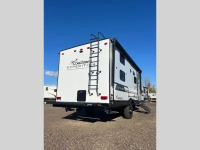 2024 Coachmen Catalina Expedition 192BHS photo 7