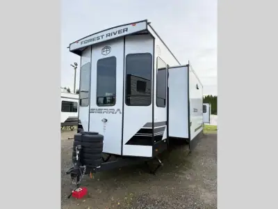 2025 Forest River Sierra Destination Trailers 399LOFT photo 4