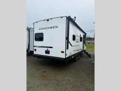 2026 Coachmen Apex Ultra-Lite 241BHS photo 7