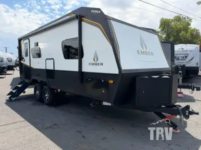 2022 Ember Overland Series 201FBQ photo 18