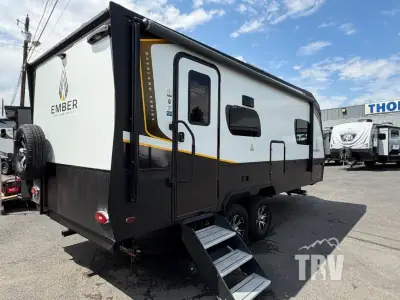 2022 Ember Overland Series 201FBQ photo 19