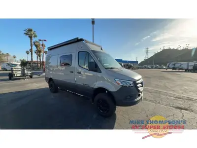 2026 Tiffin Motorhomes GH1 photo 2