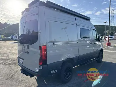 2026 Tiffin Motorhomes GH1 photo 15