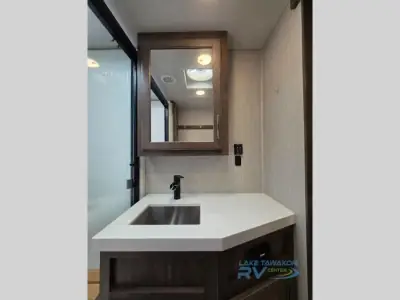2022 Grand Design Solitude 345GK photo 19
