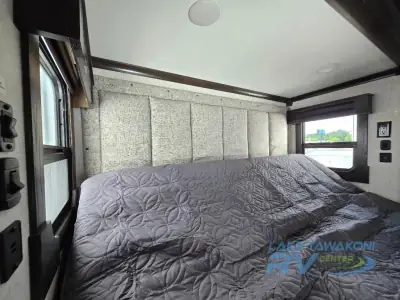 2022 Redwood Redwood 3951MB photo 21