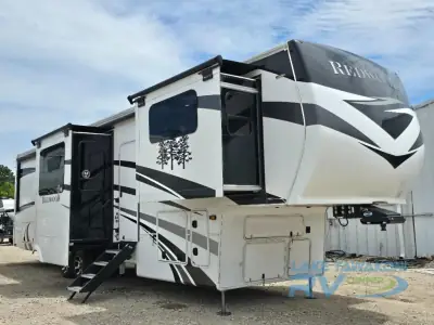2022 Redwood Redwood 3951MB photo 3