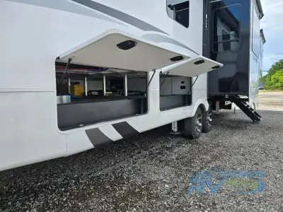 2022 Redwood Redwood 3951MB photo 51