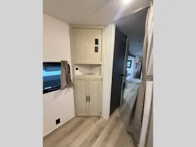 2026 Shasta Rvs i-5 Edition 530BQB photo 17