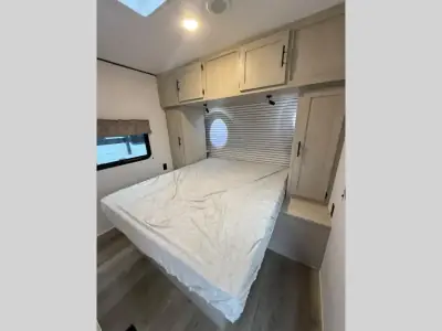 2026 Shasta Rvs i-5 Edition 530BQB photo 10