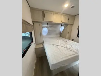 2026 Shasta Rvs i-5 Edition 530BQB photo 24