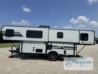 2027 Trailmanor 2720 Series 2720QB photo 9