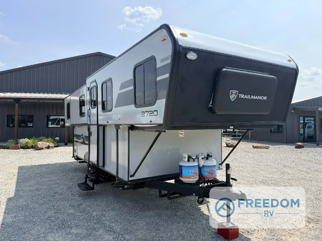 2027 Trailmanor 2720 Series 2720QB exterior