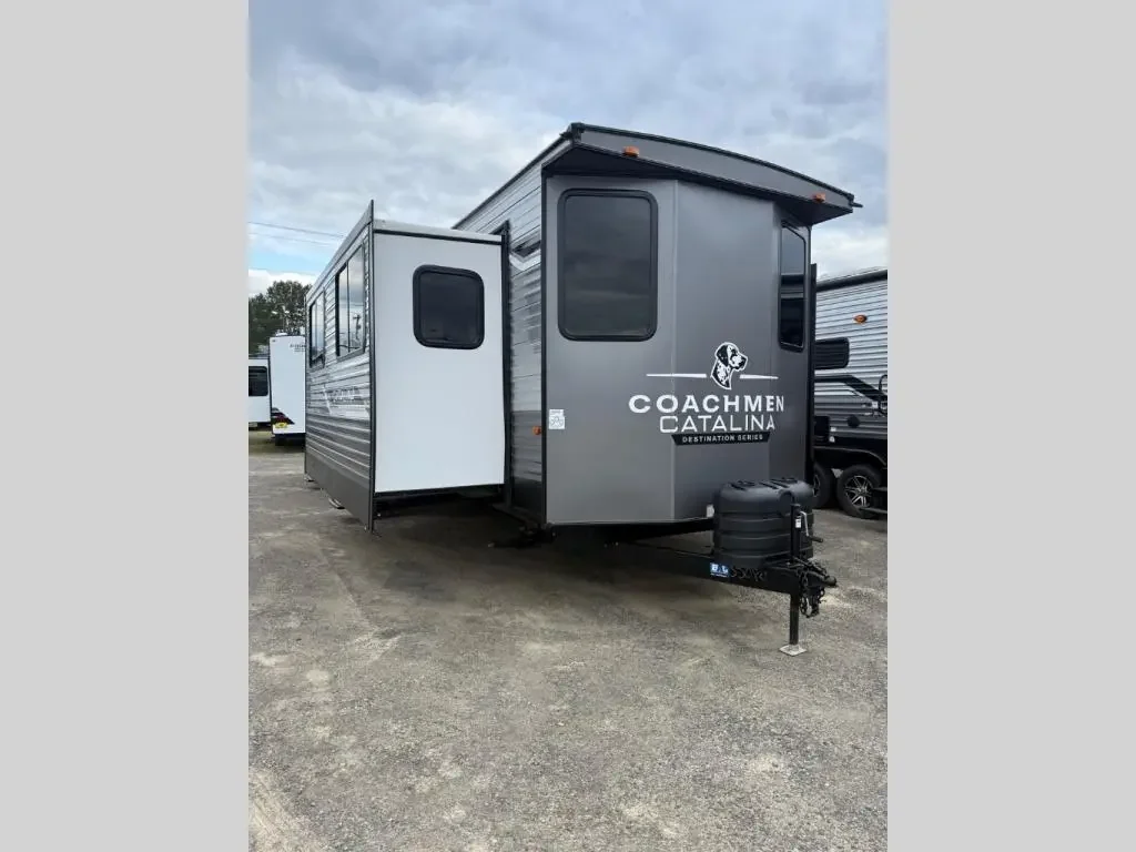 2025 Coachmen Catalina Destination Series 39MKTS exterior