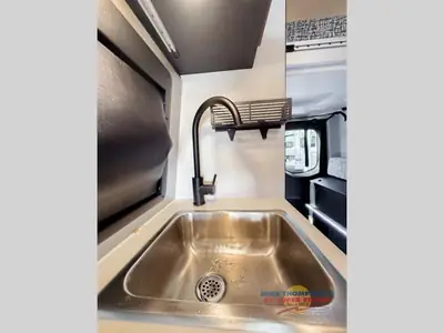 2026 Tiffin Motorhomes GH2 photo 19