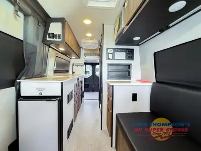 2026 Tiffin Motorhomes GH2 photo 14