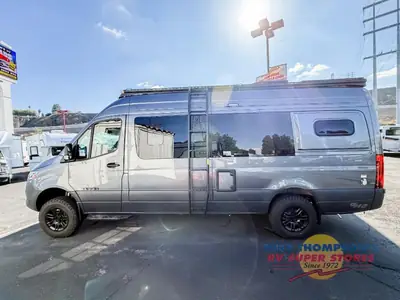 2026 Tiffin Motorhomes GH2 photo 4