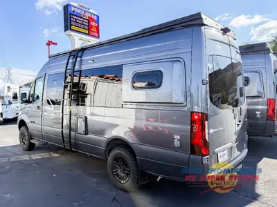 2026 Tiffin Motorhomes GH2 photo 5