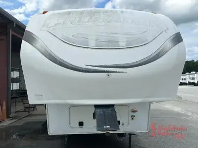 2011 Prime Time Crusader 290RLT photo 9