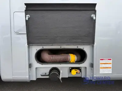 2026 Pleasure-Way Plateau XLTW Twin Bed photo 59