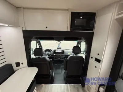 2026 Pleasure-Way Plateau XLTW Twin Bed photo 11