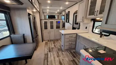 2021 Keystone Montana High Country 377FL photo 11