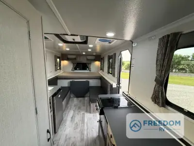 2027 Trailmanor 2720 Series 2720QB photo 28