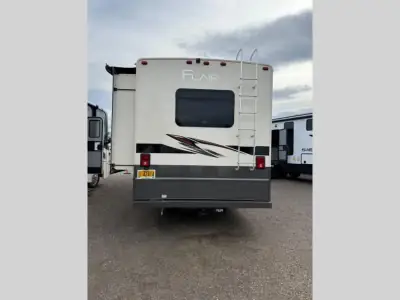 2021 Fleetwood Flair SUP photo 5