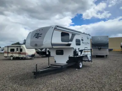 2027 Northwood Mfg ARCTIC FOX 990 photo 7