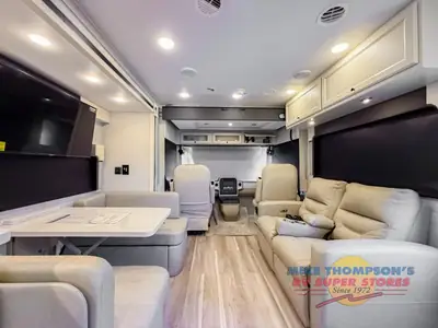 2026 Tiffin Motorhomes Open Road Allegro photo 27