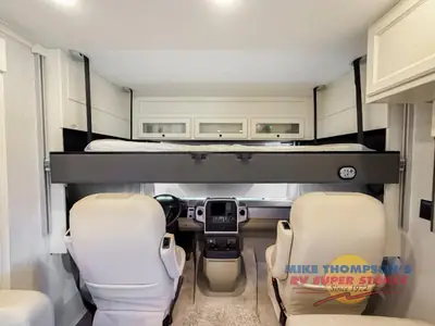 2026 Tiffin Motorhomes Open Road Allegro photo 12