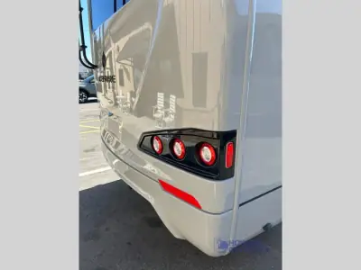 2026 Leisure Travel Unity U24RL photo 8