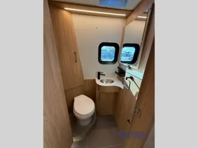 2026 Leisure Travel Unity U24RL photo 47