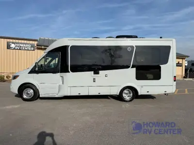 2026 Leisure Travel Unity U24RL photo 5