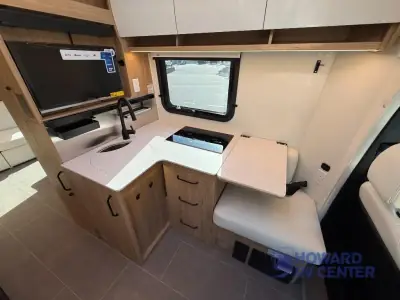 2026 Leisure Travel Unity U24RL photo 25