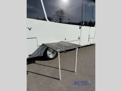 2026 Leisure Travel Unity U24RL photo 57