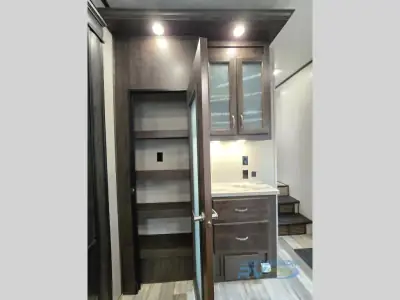 2019 Coachmen Brookstone 310RL photo 16