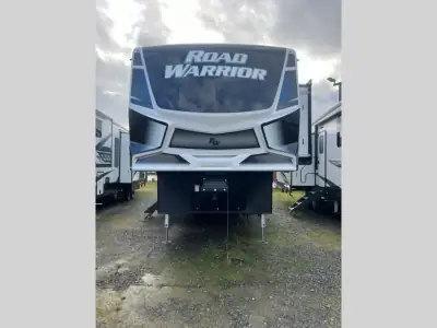 2023 Heartland Road Warrior 3965 photo 3