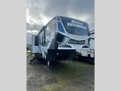 2023 Heartland Road Warrior 3965